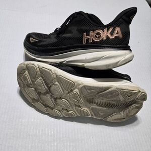 Hoka One One Clifton 9 Hoka One Running Shoes Black White Women Size 9.5 B